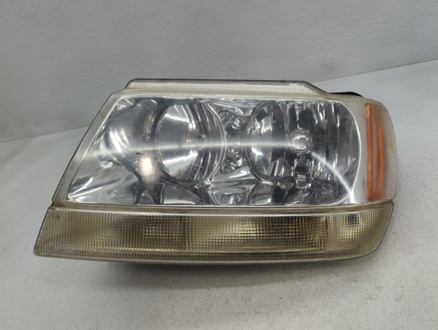 1999-2004 Jeep Grand Cherokee Driver Left Oem Head Light Headlight Lamp - Oemusedautoparts1.com