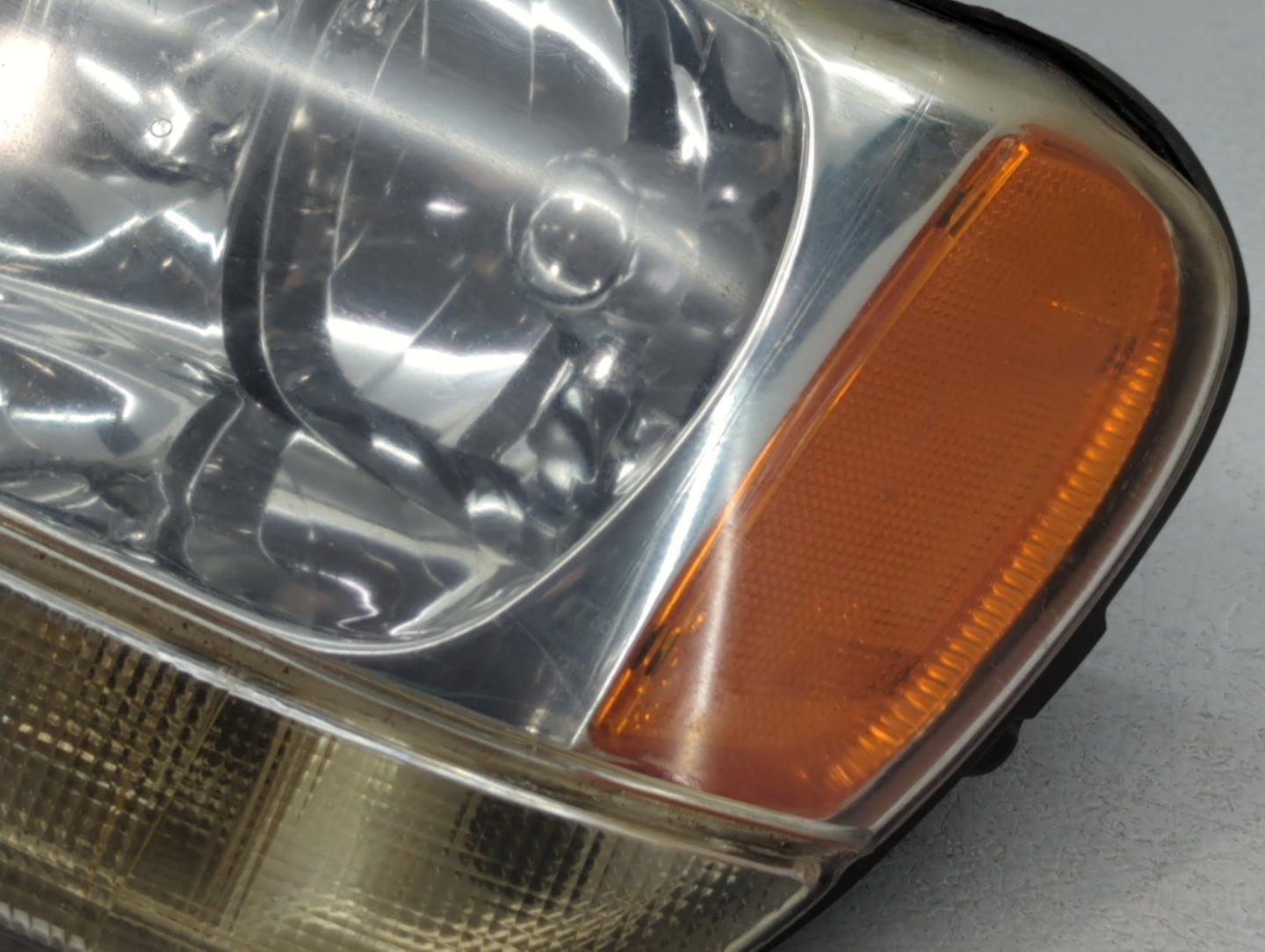 1999-2004 Jeep Grand Cherokee Driver Left Oem Head Light Headlight Lamp - Oemusedautoparts1.com