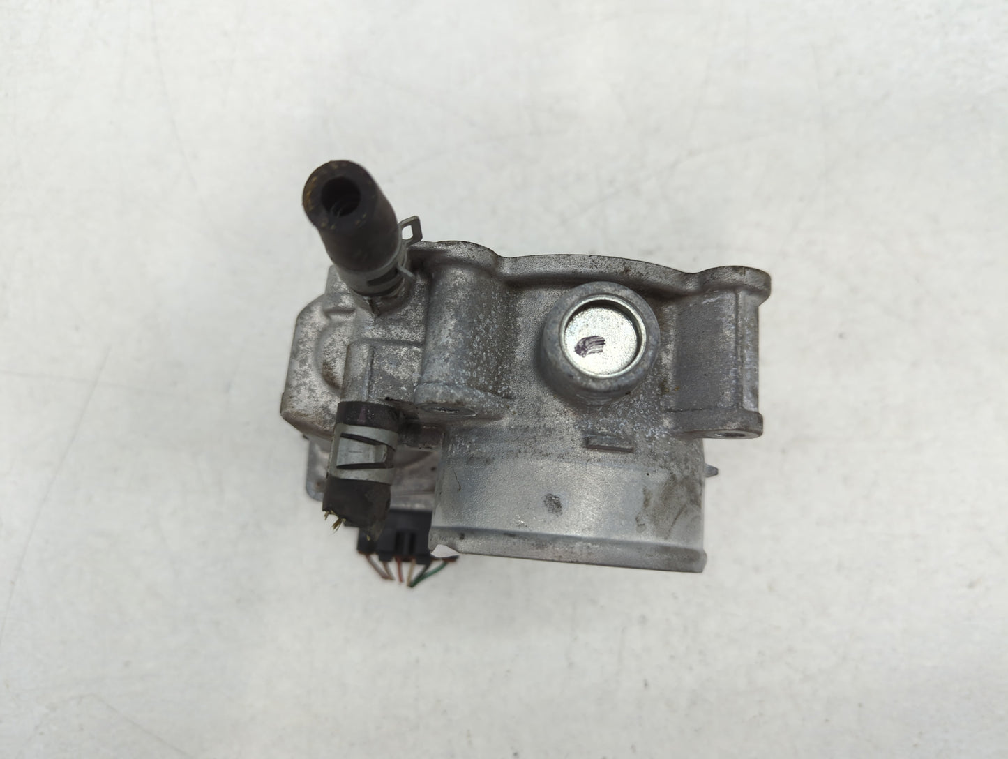 2013-2019 Nissan Sentra Throttle Body P/N:3RA60-01 E Fits Fits 2013 2014 2015 2016 2017 2018 2019 OEM Used Auto Parts - Oemusedautoparts1.com