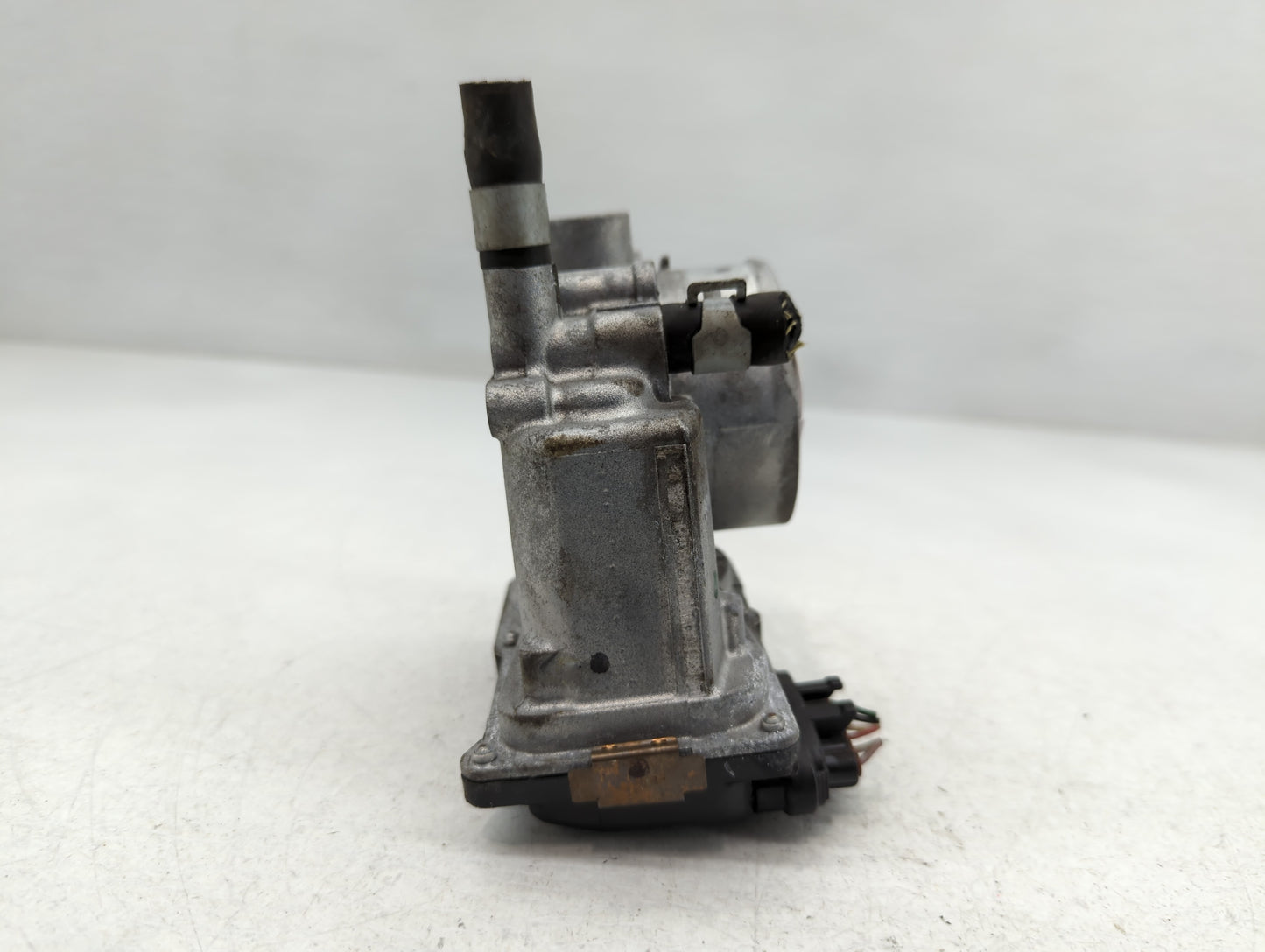 2013-2019 Nissan Sentra Throttle Body P/N:3RA60-01 E Fits Fits 2013 2014 2015 2016 2017 2018 2019 OEM Used Auto Parts - Oemusedautoparts1.com