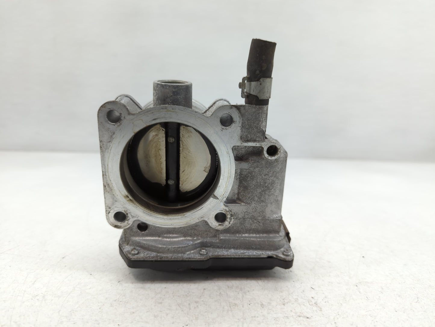 2013-2019 Nissan Sentra Throttle Body P/N:3RA60-01 E Fits Fits 2013 2014 2015 2016 2017 2018 2019 OEM Used Auto Parts - Oemusedautoparts1.com