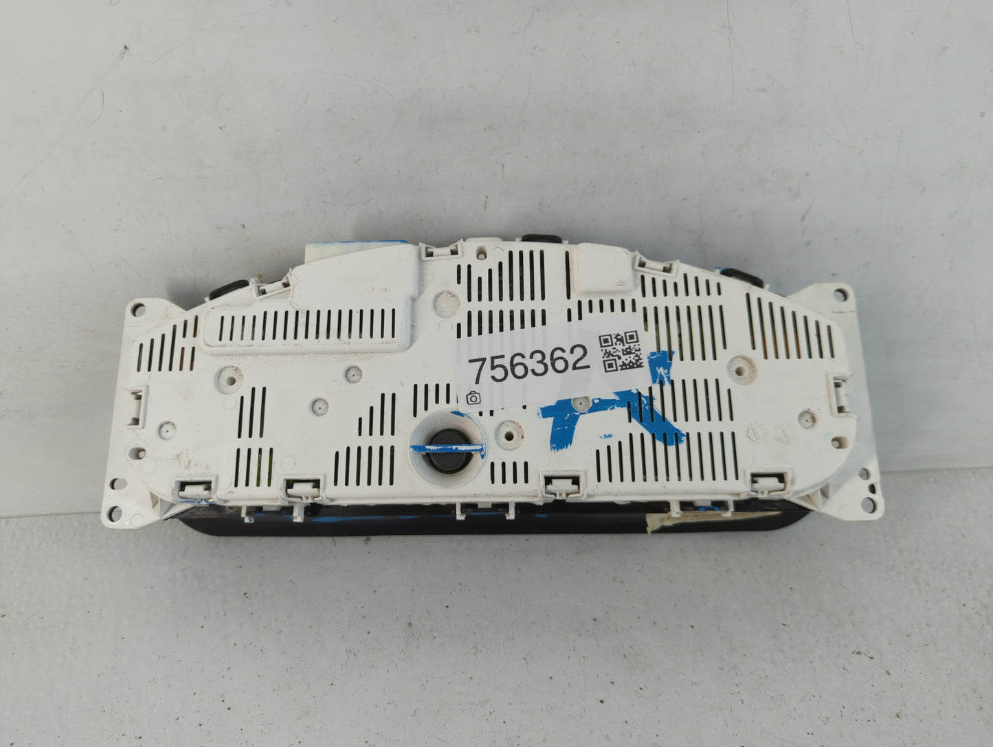 2011 Nissan Frontier Instrument Cluster Speedometer Gauges P/N:24820 9BA4D Fits OEM Used Auto Parts - Oemusedautoparts1.com