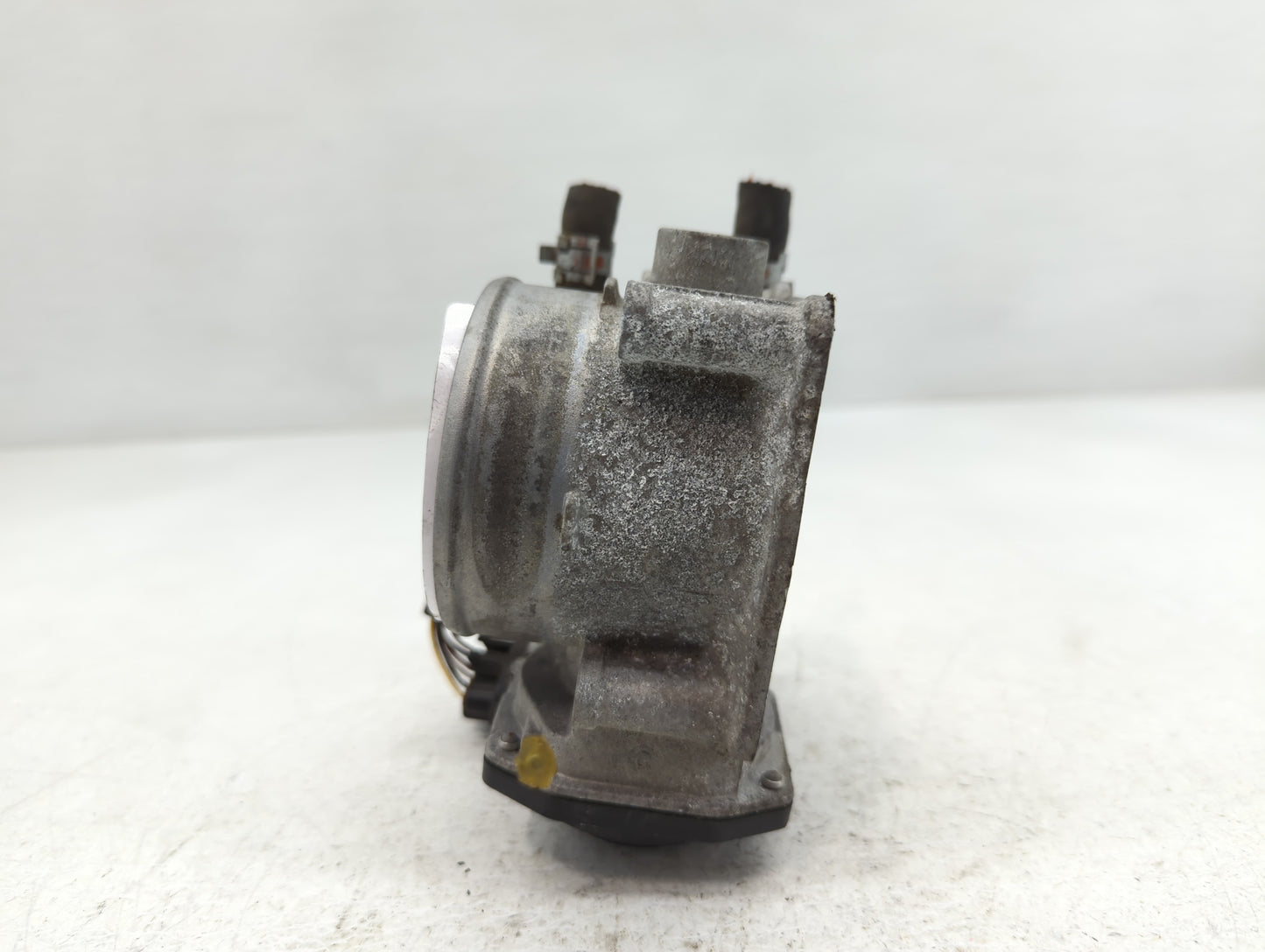 2007-2018 Lexus Es350 Throttle Body P/N:22030-31030 Fits OEM Used Auto Parts - Oemusedautoparts1.com