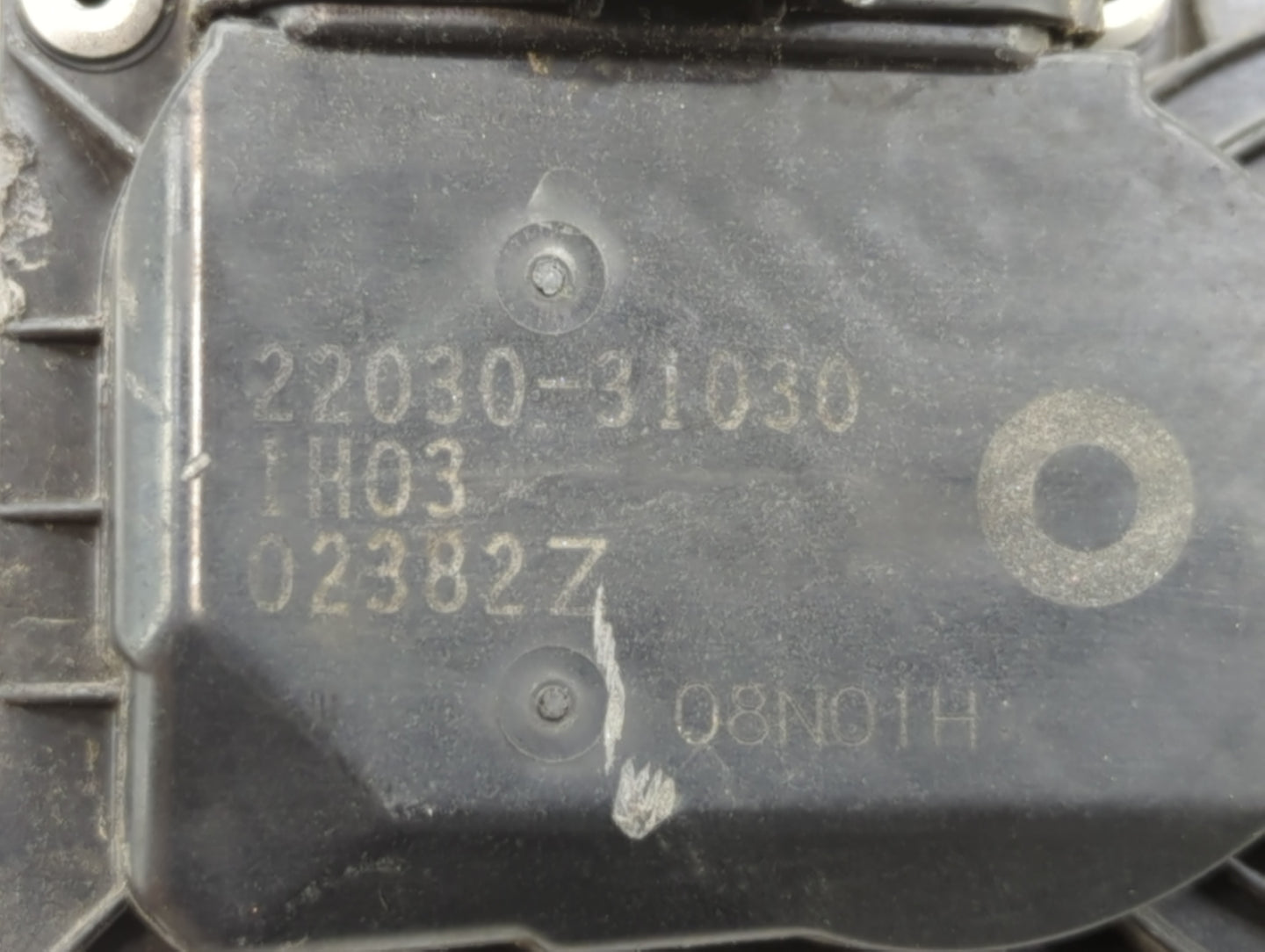 2007-2018 Lexus Es350 Throttle Body P/N:22030-31030 Fits OEM Used Auto Parts - Oemusedautoparts1.com