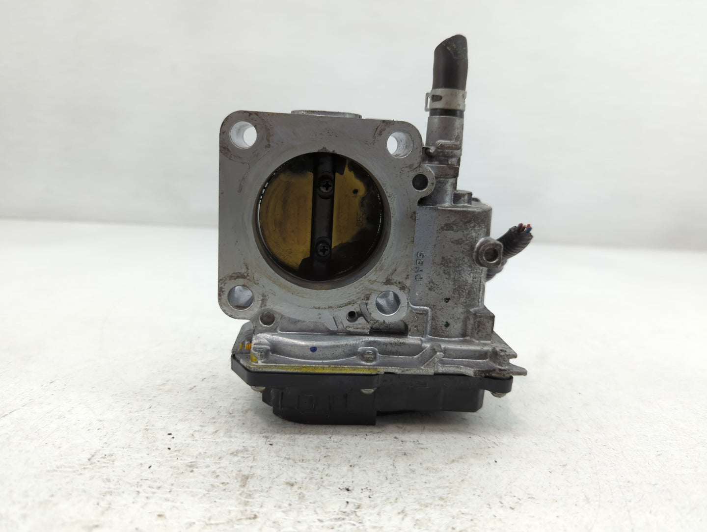 2016-2022 Honda Civic Throttle Body P/N:515560 M191220, GMH1A Fits Fits 2016 2017 2018 2019 2020 2021 2022 OEM Used Auto Parts - Oemusedautoparts1.com