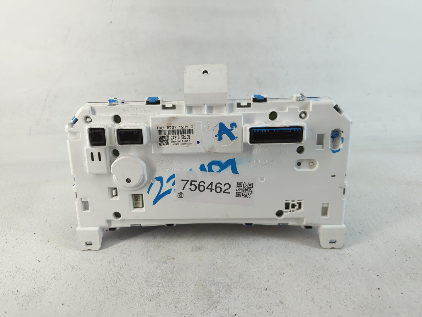 2018-2019 Nissan Kicks Instrument Cluster Speedometer Gauges P/N:24810 5RL0B Fits Fits 2018 2019 OEM Used Auto Parts - Oemusedautoparts1.com