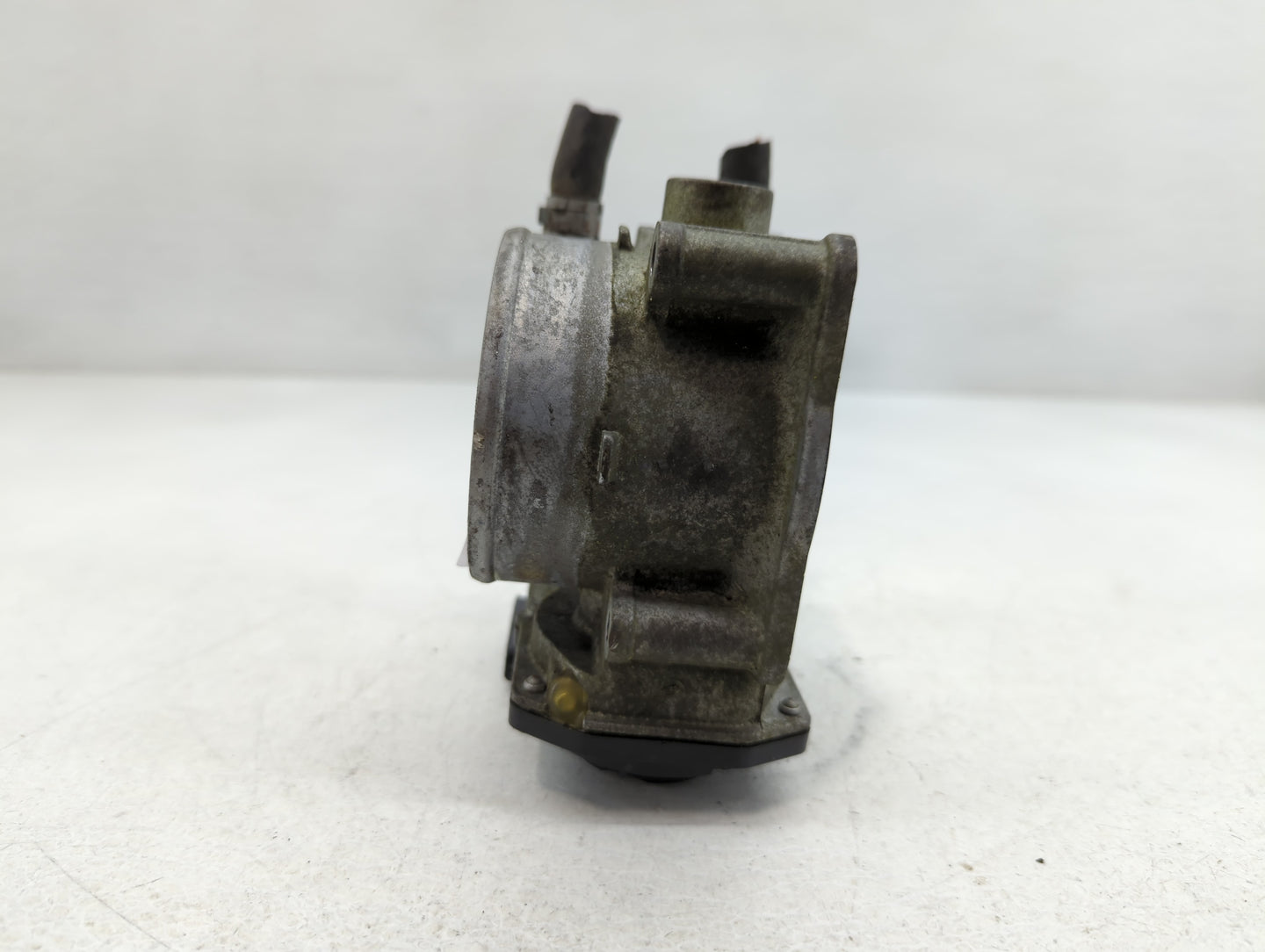 2007-2018 Lexus Es350 Throttle Body P/N:22030-31030 Fits OEM Used Auto Parts - Oemusedautoparts1.com