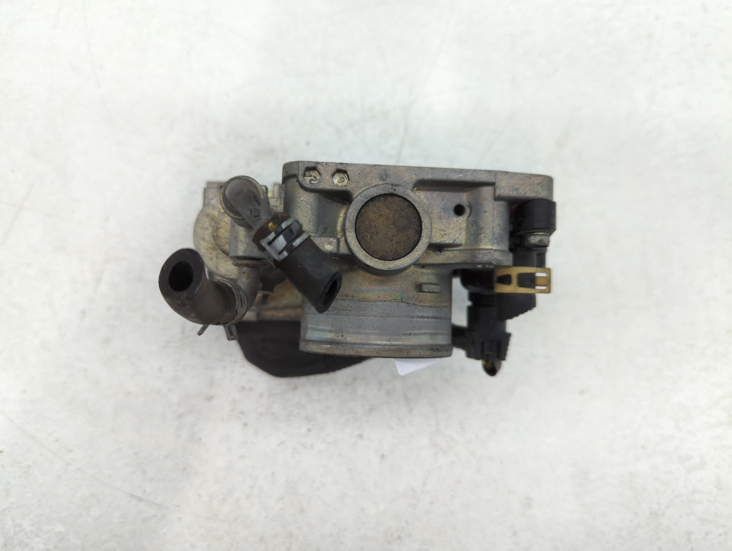 2012-2015 Honda Civic Throttle Body P/N:U22553815484 GMF3B Fits Fits 2012 2013 2014 2015 2016 2017 2018 2019 2020 2021 2022 OEM Used Auto Parts - Oemusedautoparts1.com