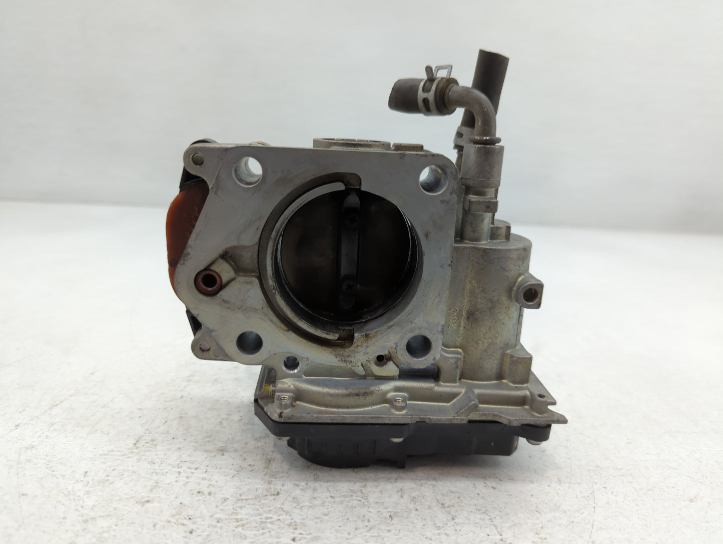 2012-2015 Honda Civic Throttle Body P/N:U22553815484 GMF3B Fits Fits 2012 2013 2014 2015 2016 2017 2018 2019 2020 2021 2022 OEM Used Auto Parts - Oemusedautoparts1.com