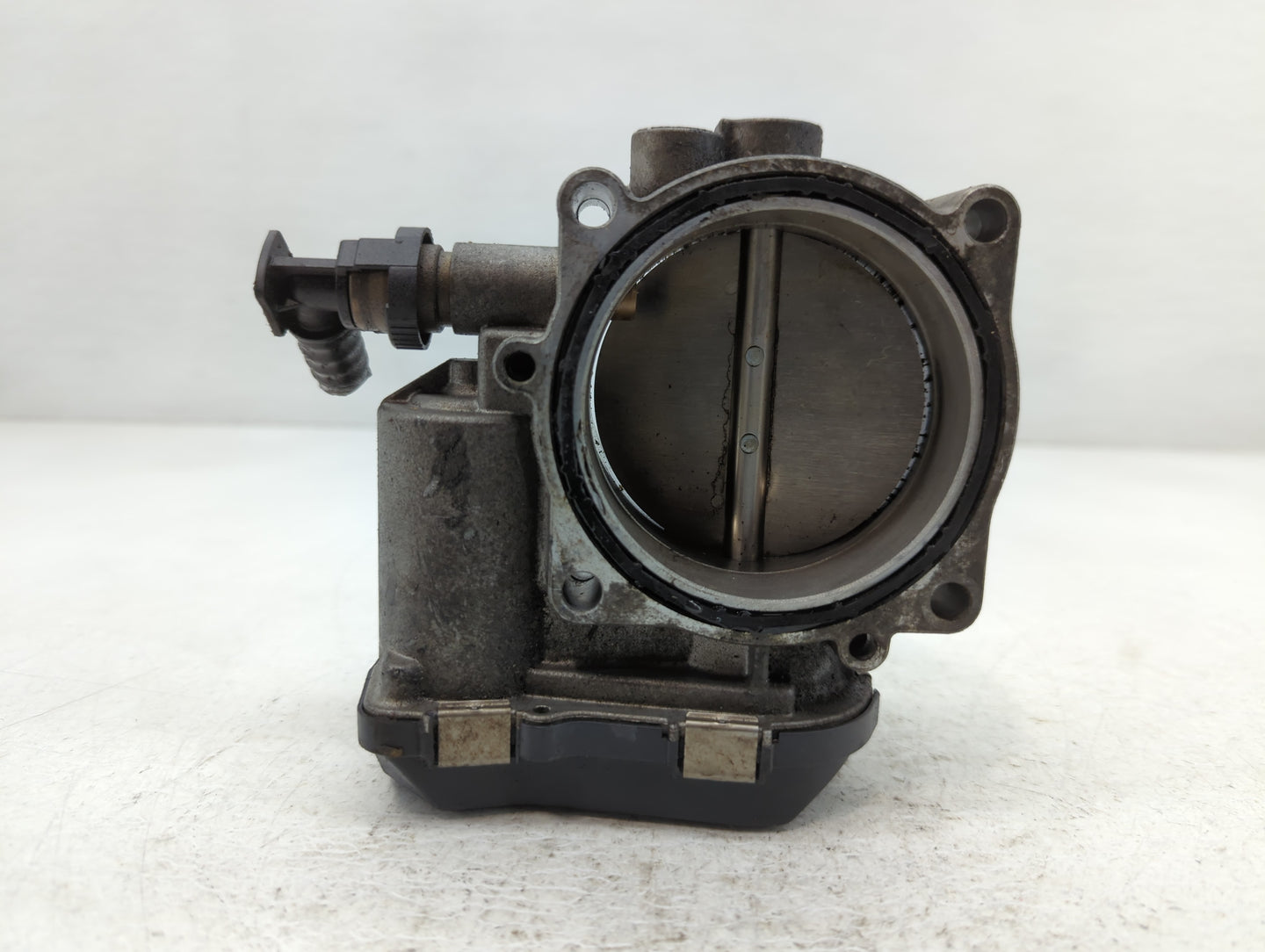 2010-2017 Bmw 535i Throttle Body P/N:A2C53356724 13547597871-01 Fits Fits 2010 2011 2012 2013 2014 2015 2016 2017 2018 2019 2020 OEM Used Auto Parts - Oemusedautoparts1.com