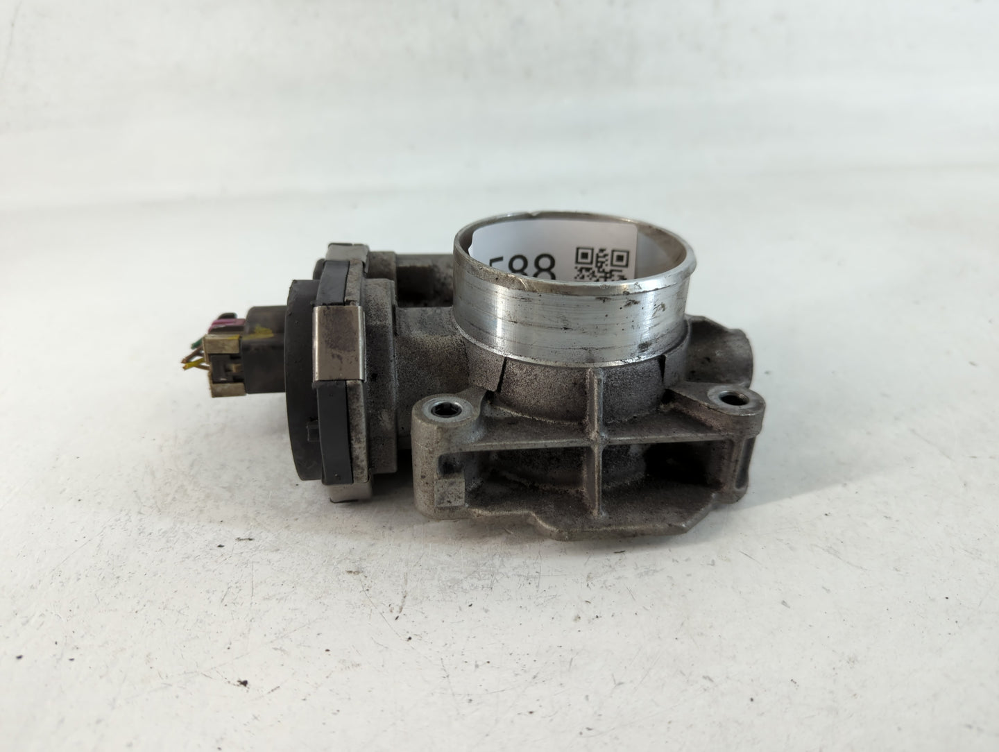 2008-2012 Chevrolet Malibu Throttle Body P/N:186AA2252C Fits Fits 2007 2008 2009 2010 2011 2012 OEM Used Auto Parts - Oemusedautoparts1.com