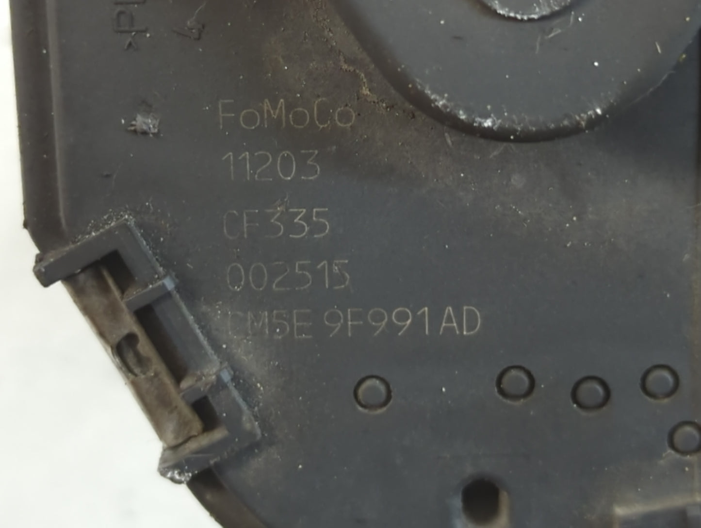 2012-2013 Ford Focus Throttle Body P/N:CM5E 9F991 AD Fits Fits 2012 2013 2014 2015 2016 2017 OEM Used Auto Parts - Oemusedautoparts1.com