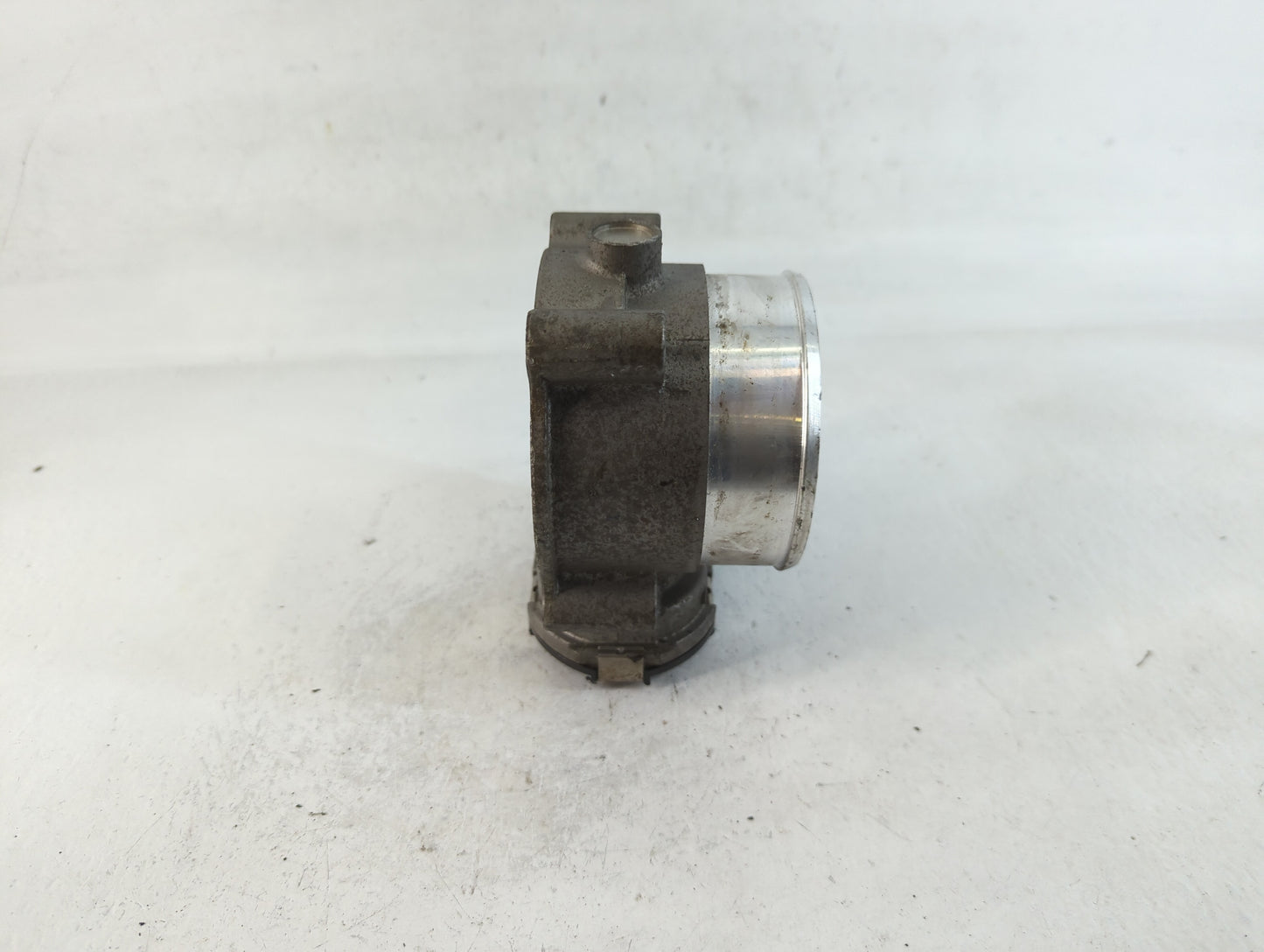 2018-2020 Ford F-150 Throttle Body P/N:JL3E-9F991-AA Fits Fits 2018 2019 2020 2021 2022 OEM Used Auto Parts - Oemusedautoparts1.com