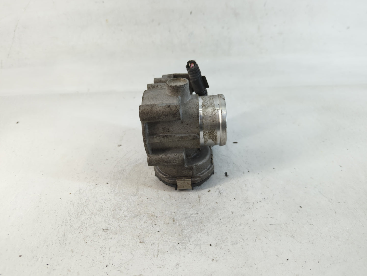 2013-2017 Fiat 500 Throttle Body P/N:0 280 750 568 Fits Fits 2013 2014 2015 2016 2017 OEM Used Auto Parts - Oemusedautoparts1.com