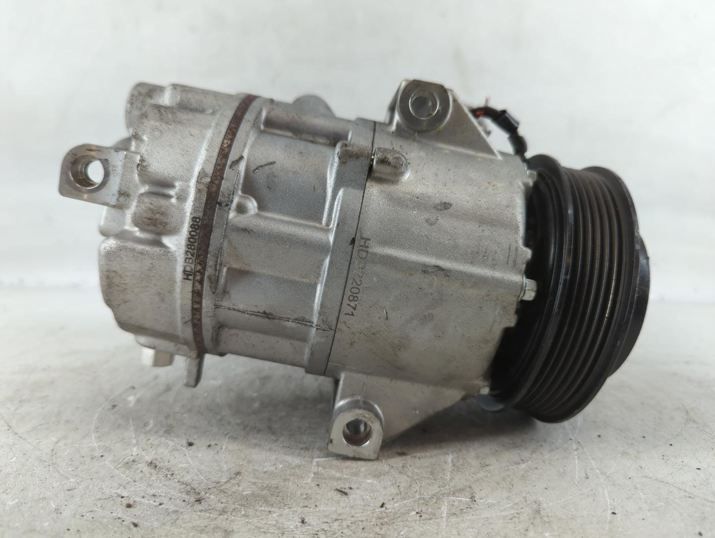 Kia Sportage Air Conditioning A/c Ac Compressor Oem - Oemusedautoparts1.com