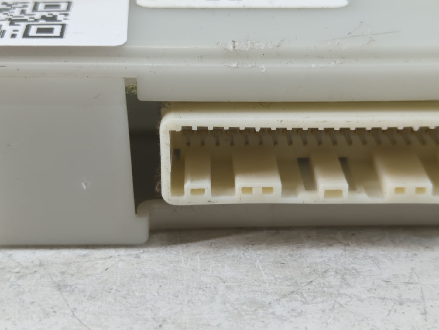 2014-2015 Nissan Altima Chassis Control Module Ccm Bcm Body Control - Oemusedautoparts1.com