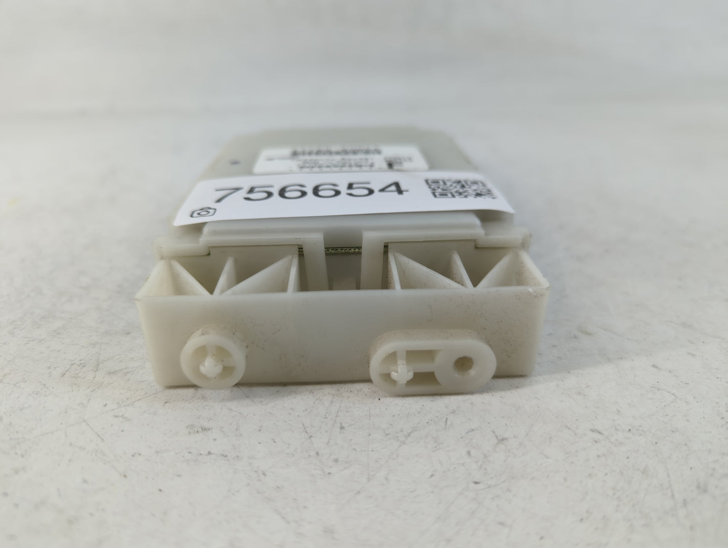 2014-2015 Nissan Altima Chassis Control Module Ccm Bcm Body Control - Oemusedautoparts1.com