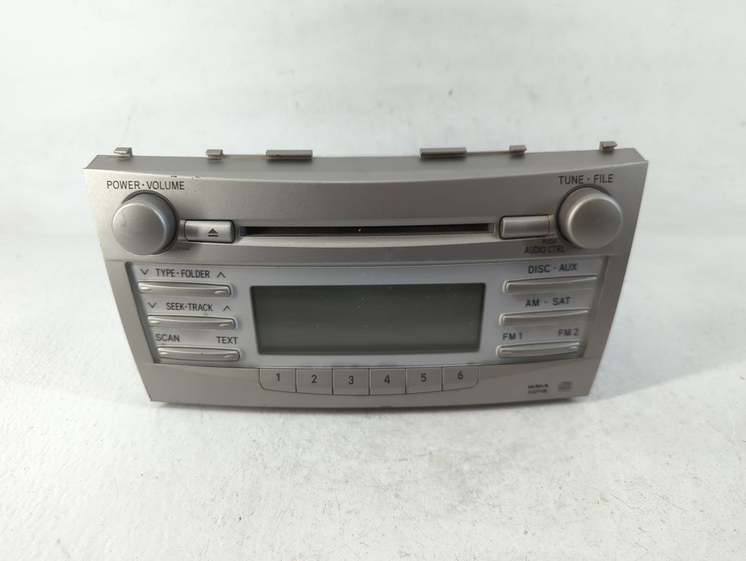 2010-2011 Toyota Camry Radio AM FM Cd Player Receiver Replacement P/N:86120-06480 Fits Fits 2010 2011 OEM Used Auto Parts