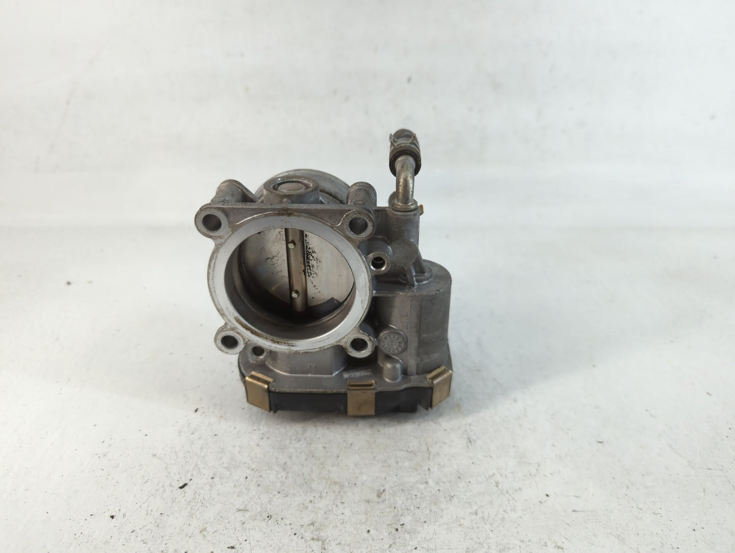 2016-2020 Infiniti Q50 Throttle Body P/N:6225 RME60-52 Fits Fits 2016 2017 2018 2019 2020 OEM Used Auto Parts - Oemusedautoparts1.com