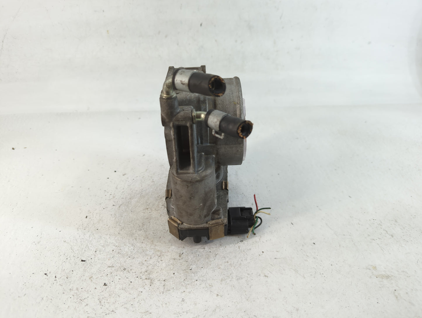 2017-2020 Infiniti Qx60 Throttle Body P/N:B9830H RME75-50 Fits Fits 2016 2017 2018 2019 2020 OEM Used Auto Parts - Oemusedautoparts1.com