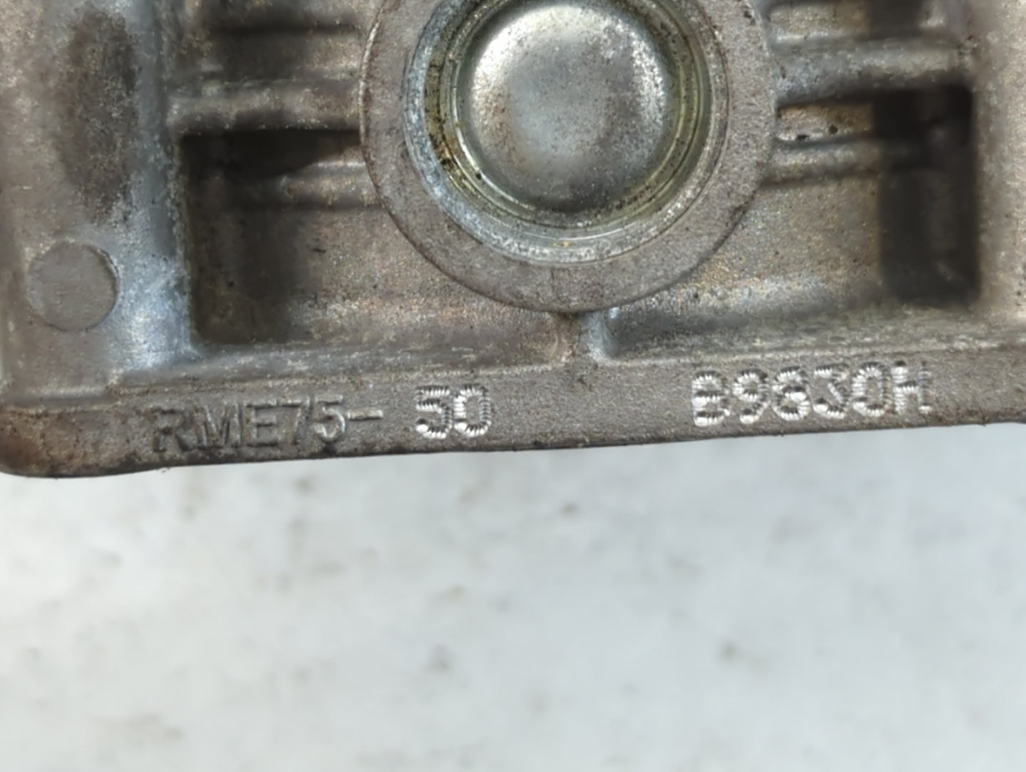 2017-2020 Infiniti Qx60 Throttle Body P/N:B9830H RME75-50 Fits Fits 2016 2017 2018 2019 2020 OEM Used Auto Parts - Oemusedautoparts1.com