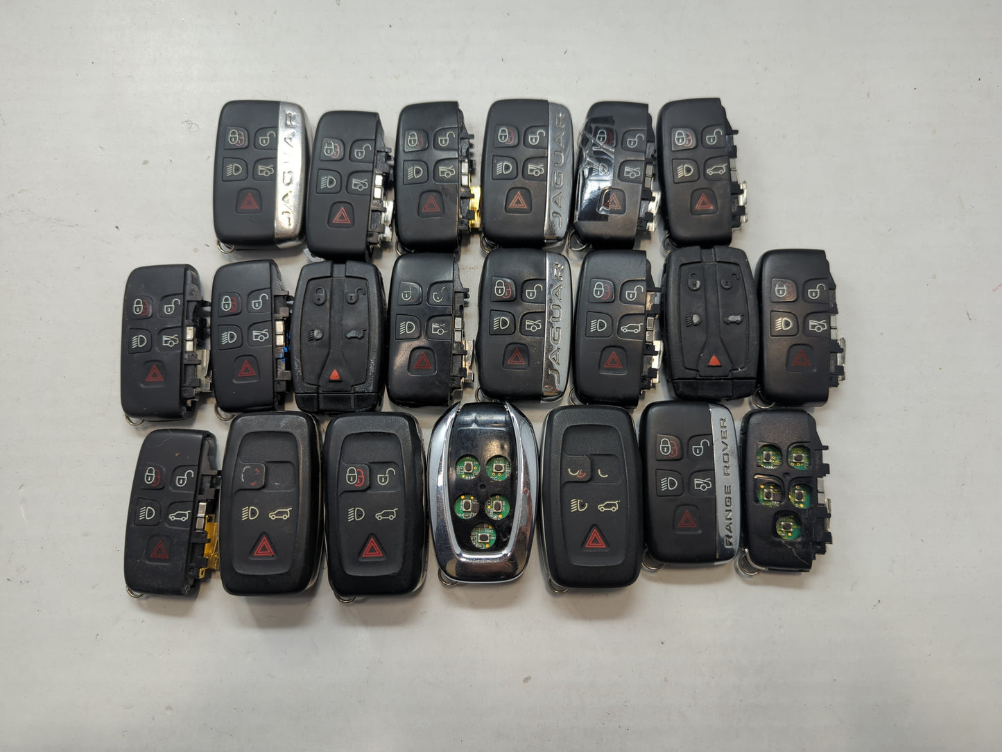 Lot of 21 Land Rover Keyless Entry Remote Fob MIXED FCC IDS MIXED PART - Oemusedautoparts1.com