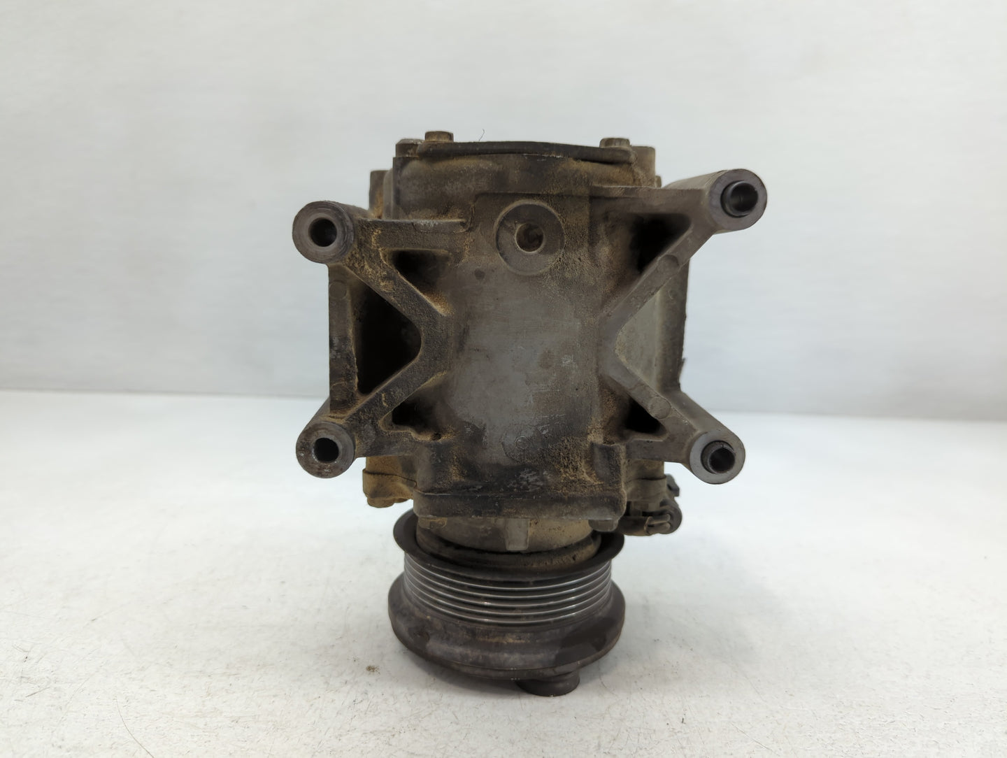 2002-2006 Jaguar X-type Air Conditioning A/c Ac Compressor Oem - Oemusedautoparts1.com