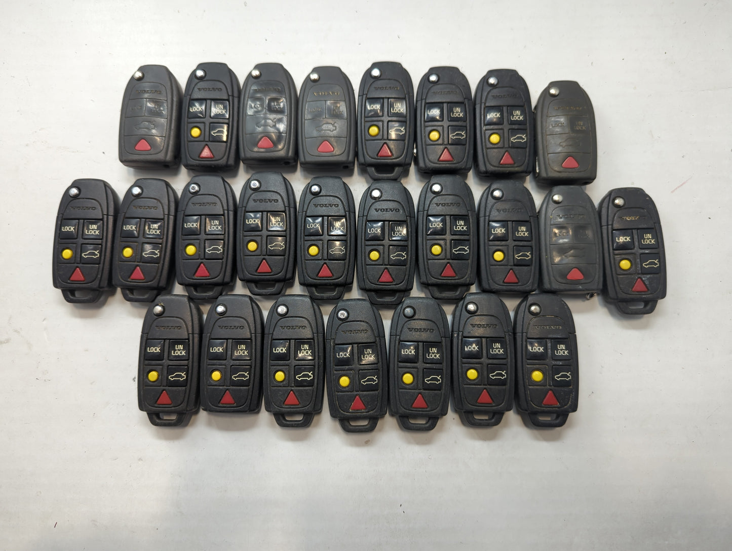 Lot of 25 Volvo Keyless Entry Remote Fob LQNP2T-APU - Oemusedautoparts1.com