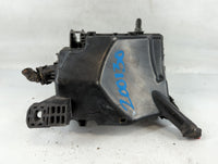 2019-2020 Kia Forte Fusebox Fuse Box Panel Relay Module P/N:91431 M7052 Fits Fits 2019 2020 OEM Used Auto Parts - Oemusedautoparts1.com