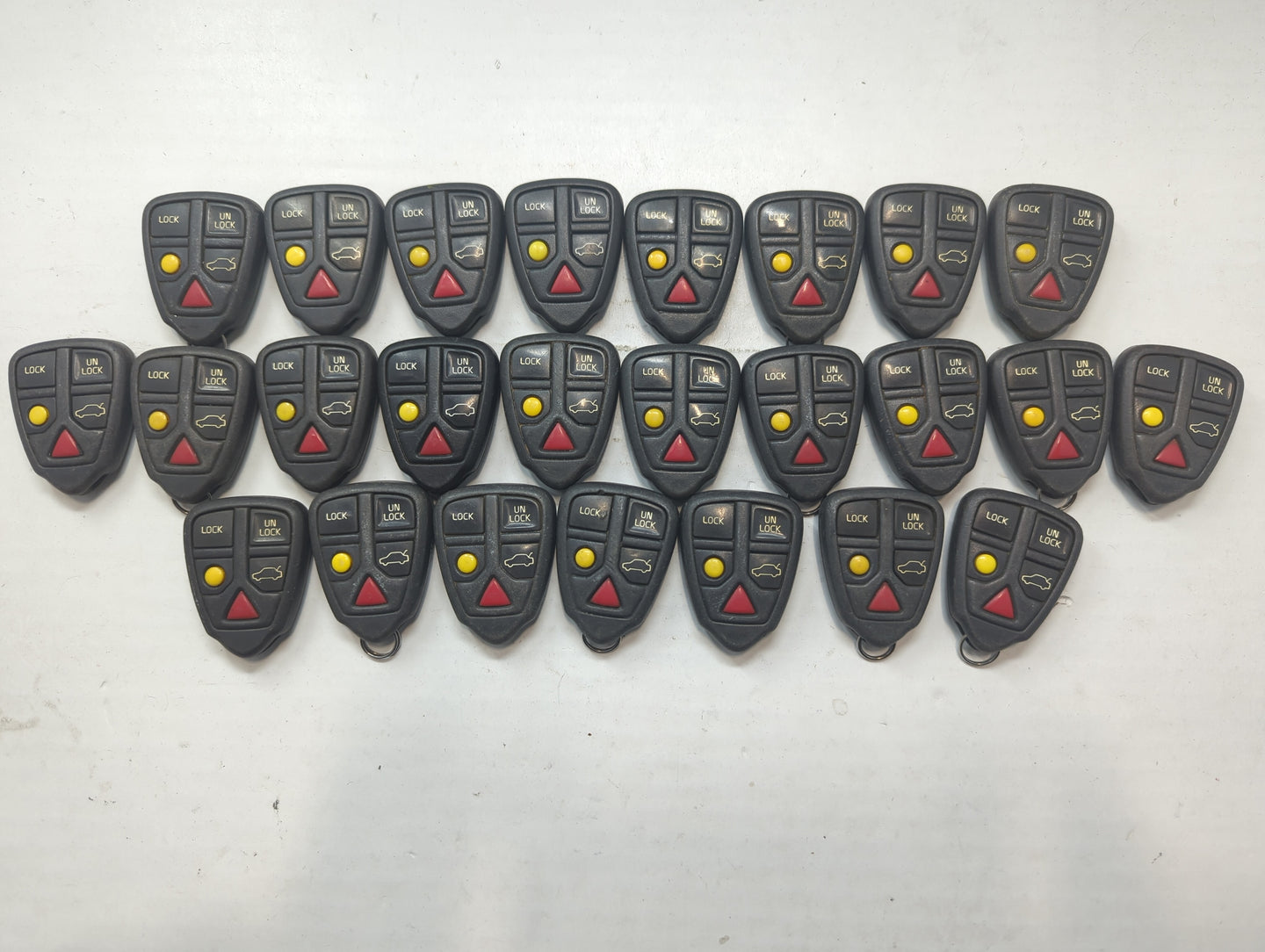 Lot of 25 Volvo Keyless Entry Remote Fob LQNP2T-APU MIXED PART NUMBERS - Oemusedautoparts1.com