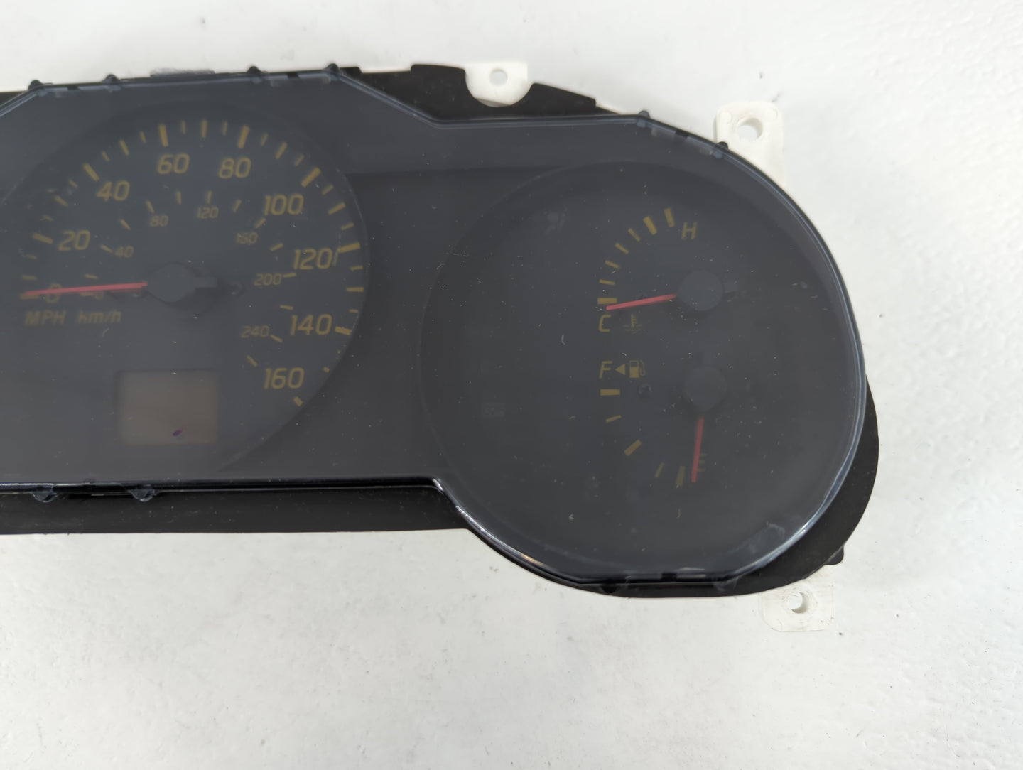 2002-2004 Nissan Altima Instrument Cluster Speedometer Gauges Fits Fits 2002 2003 2004 OEM Used Auto Parts - Oemusedautoparts1.com