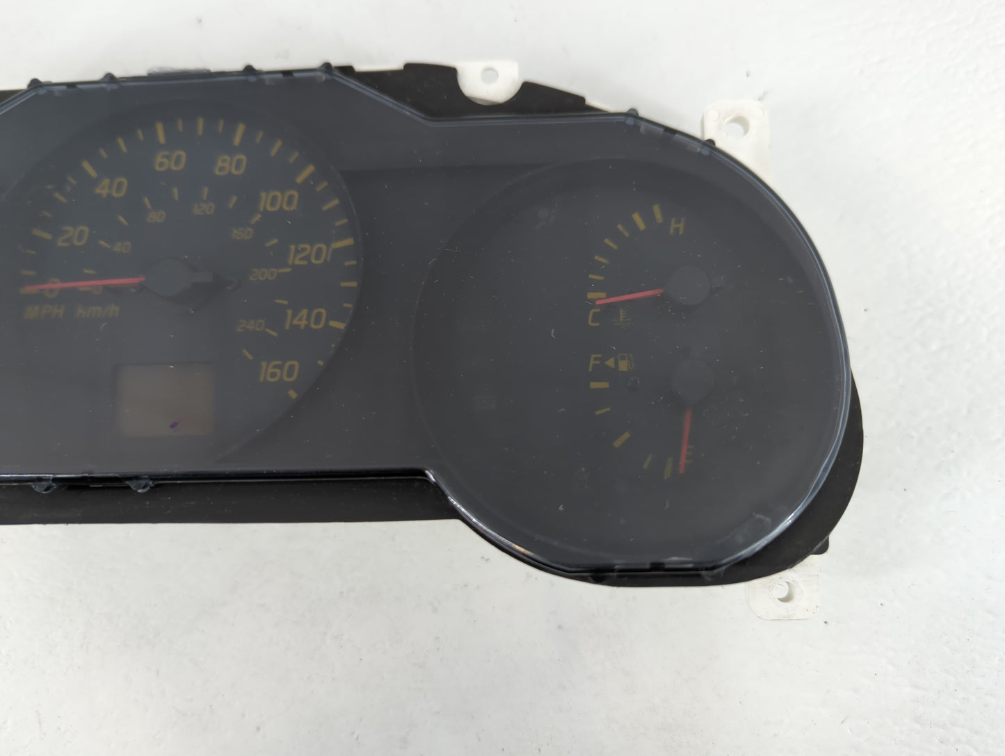 2002-2004 Nissan Altima Instrument Cluster Speedometer Gauges Fits Fits 2002 2003 2004 OEM Used Auto Parts - Oemusedautoparts1.com