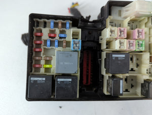 2012-2014 Ford Focus Fusebox Fuse Box Panel Relay Module P/N:5B0Q10107 AV6T-14A067-AB Fits Fits 2012 2013 2014 OEM Used Auto Parts