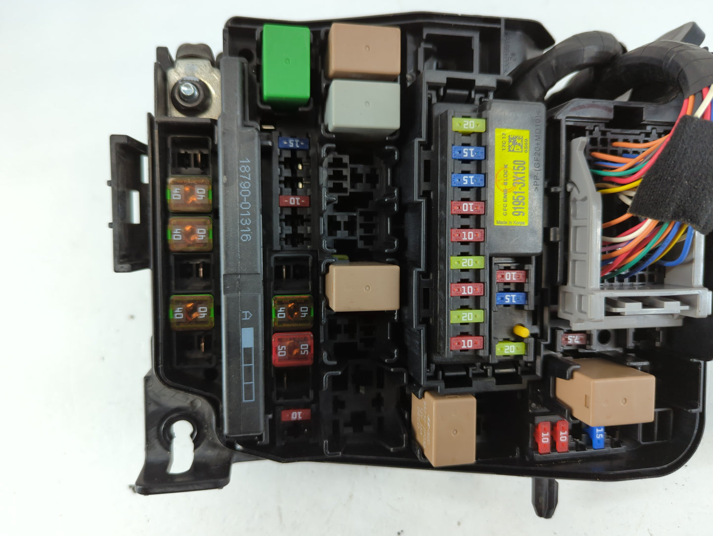 2017-2018 Kia Forte Fusebox Fuse Box Panel Relay Module P/N:91218 B0400 Fits Fits 2017 2018 OEM Used Auto Parts - Oemusedautoparts1.com