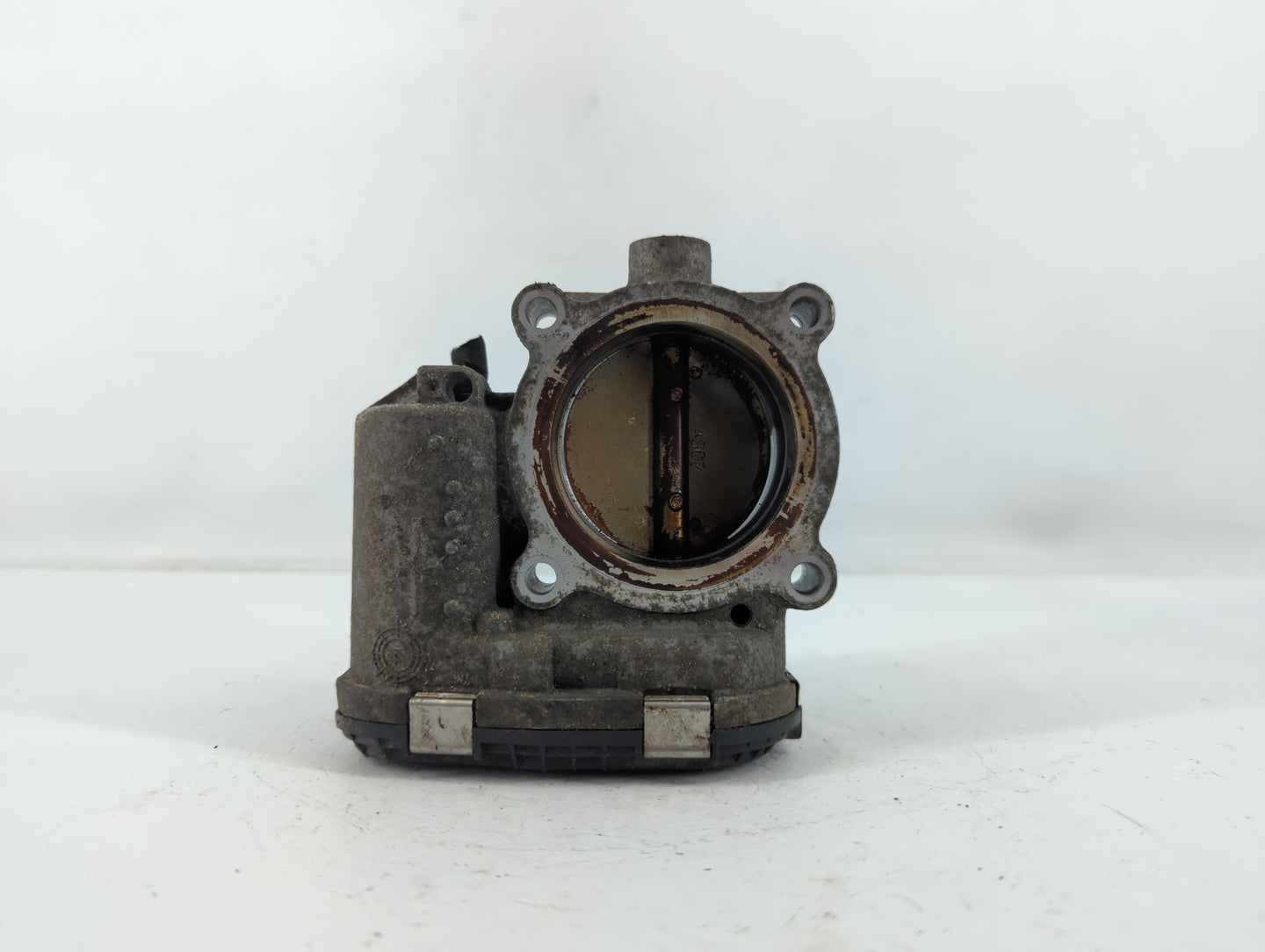 2015-2019 Lincoln Mkc Throttle Body P/N:DS7E-9F991-BB Fits Fits 2014 2015 2016 2017 2018 2019 2020 2021 2022 OEM Used Auto Parts - Oemusedautoparts1.com