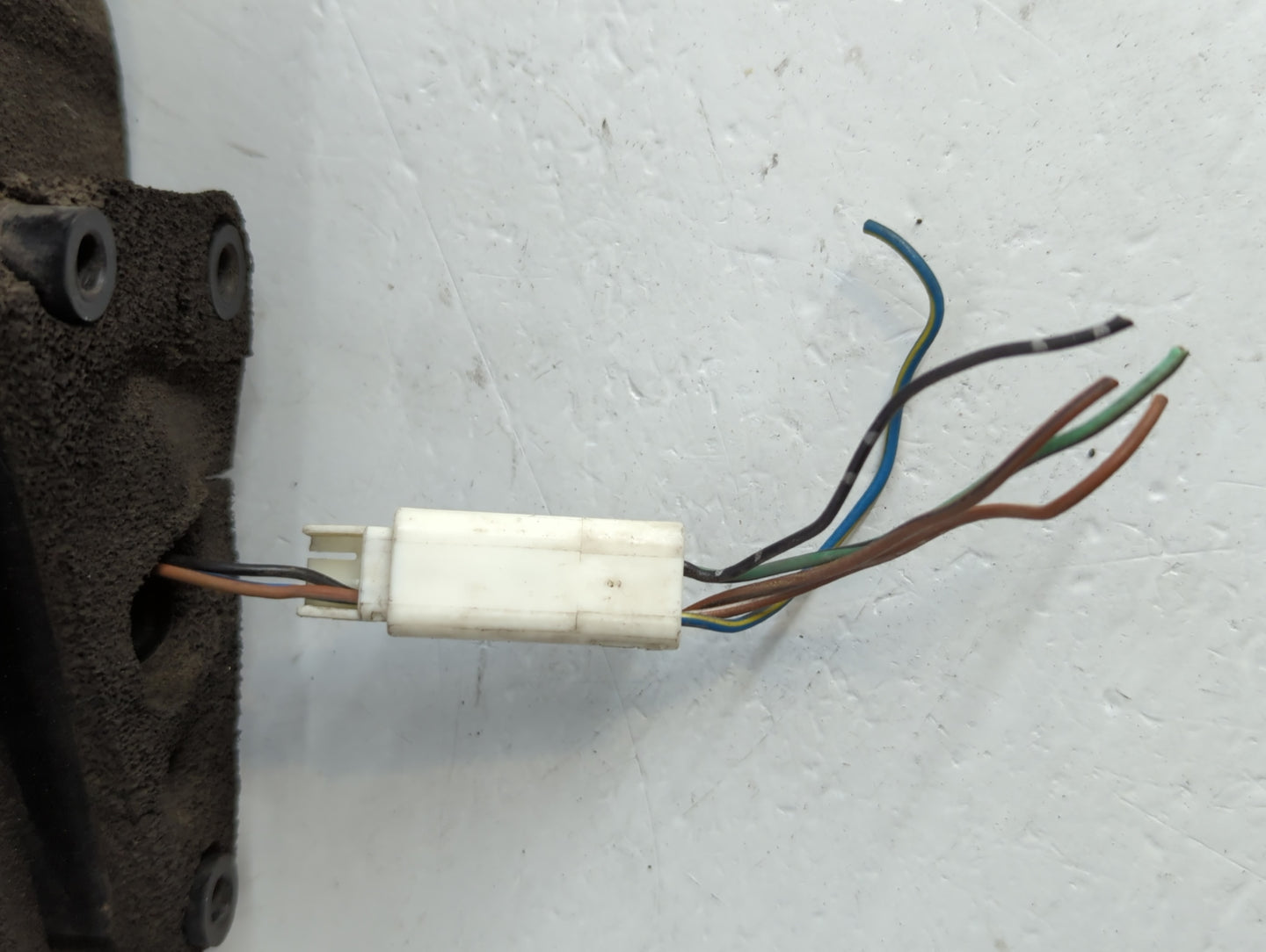 2006-2010 Mazda 5 Side Mirror Replacement Passenger Right View Door Mirror P/N:E4012284 Fits Fits 2006 2007 2008 2009 2010 OEM Used Auto Parts - Oemusedautoparts1.com