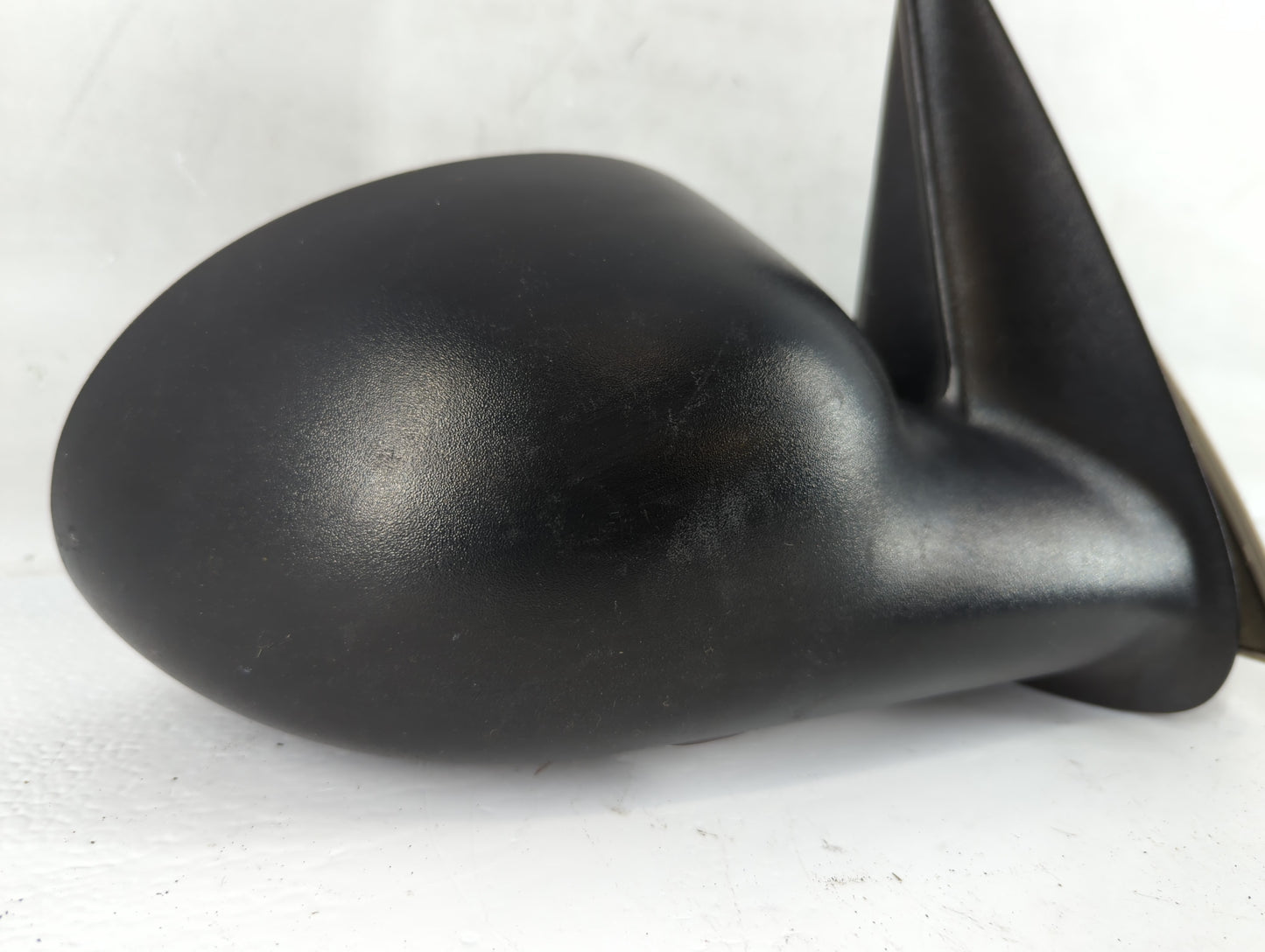 2007-2008 Chrysler Pt Cruiser Side Mirror Replacement Passenger Right View Door Mirror P/N:05067450AD Fits Fits 2007 2008 OEM Used Auto Parts - Oemusedautoparts1.com