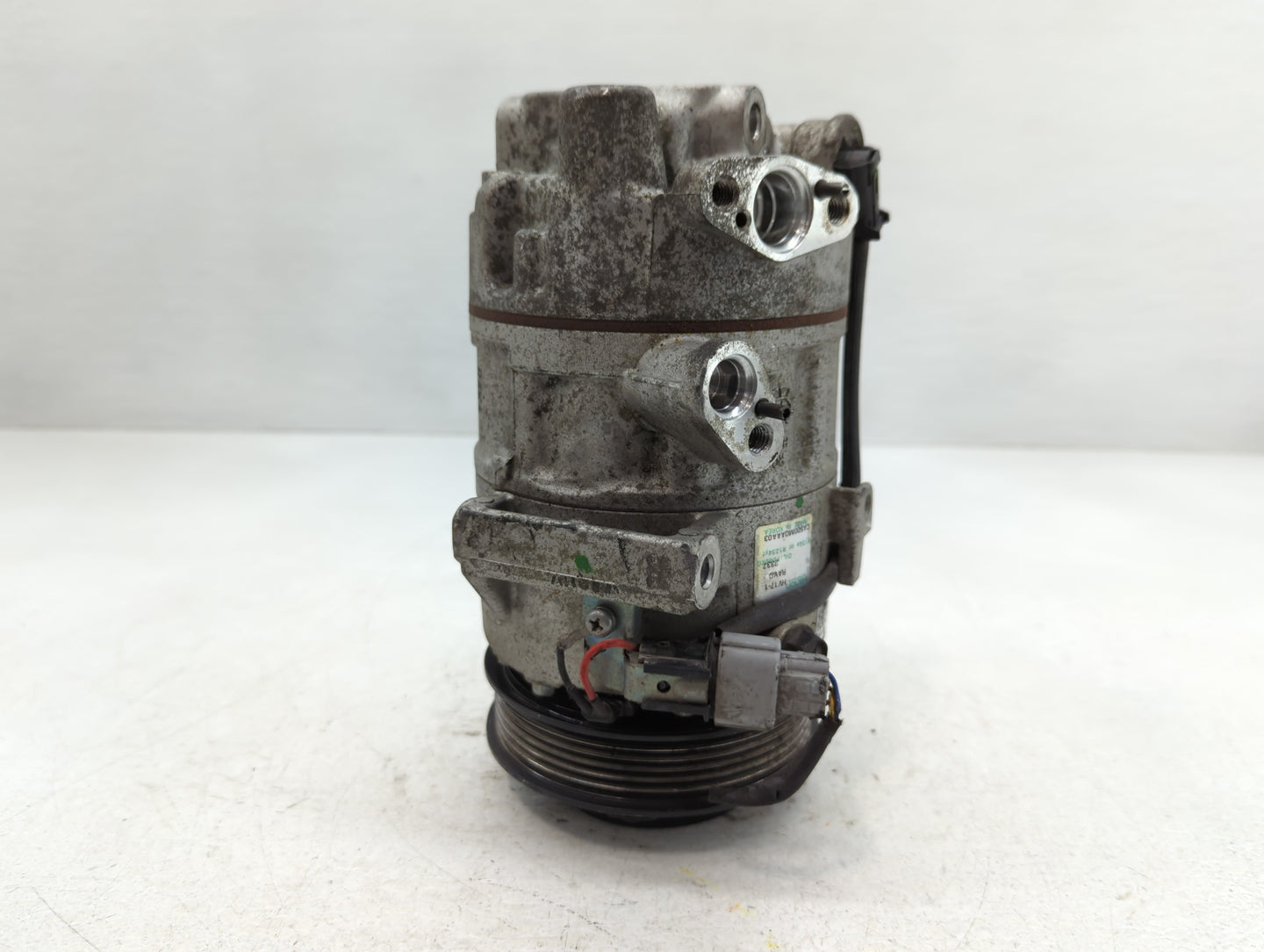 2021-2021 Kia Sorento Air Conditioning A/c Ac Compressor Oem - Oemusedautoparts1.com