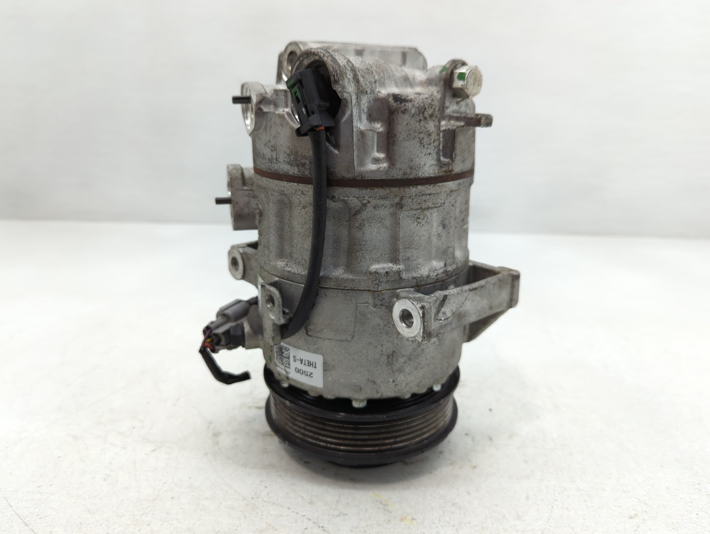 2021-2021 Kia Sorento Air Conditioning A/c Ac Compressor Oem - Oemusedautoparts1.com