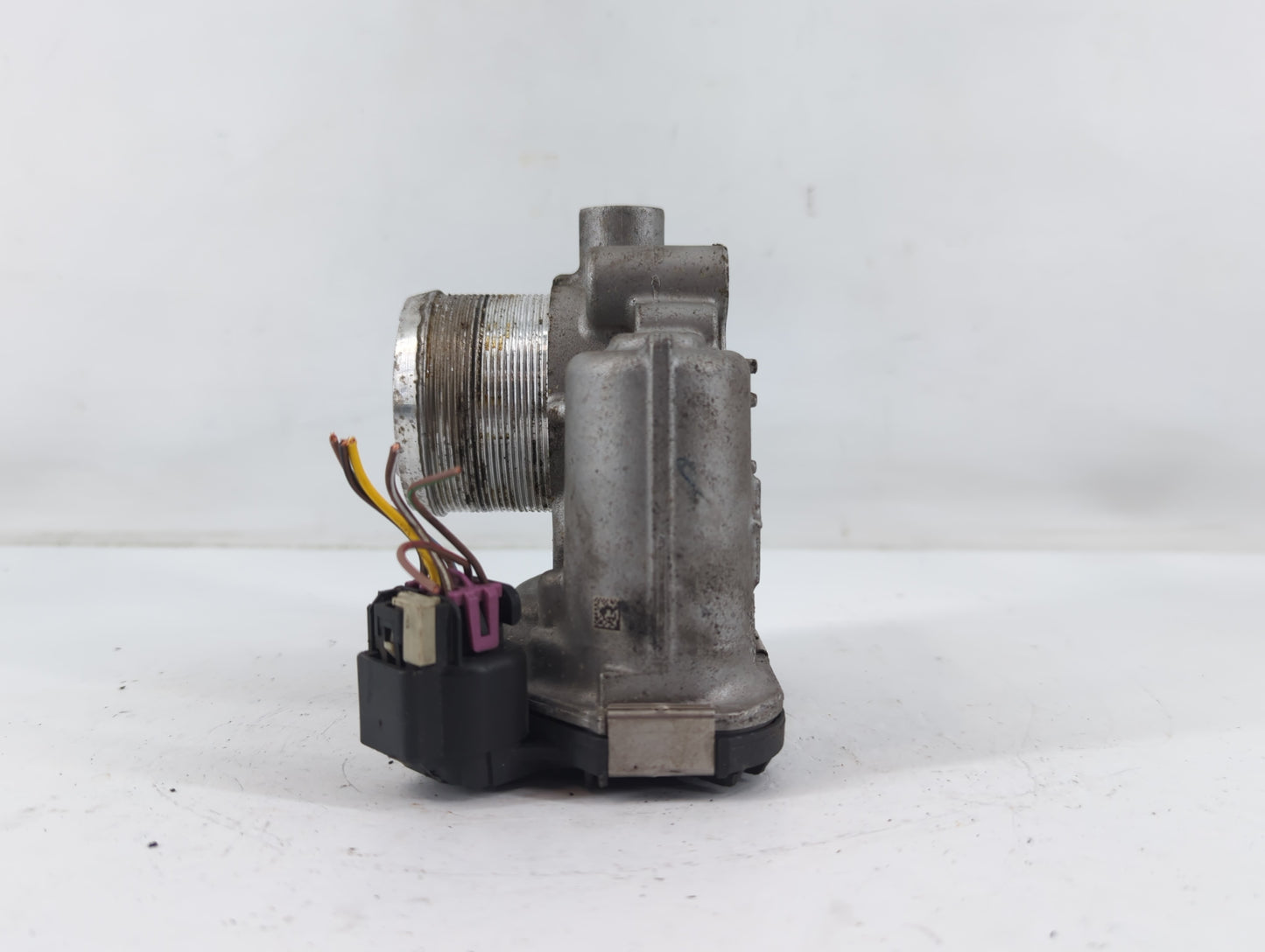 2013-2021 Chevrolet Trax Throttle Body P/N:55565 489 Fits Fits 2011 2012 2013 2014 2015 2016 2017 2018 2019 2020 2021 OEM Used Auto Parts - Oemusedautoparts1.com