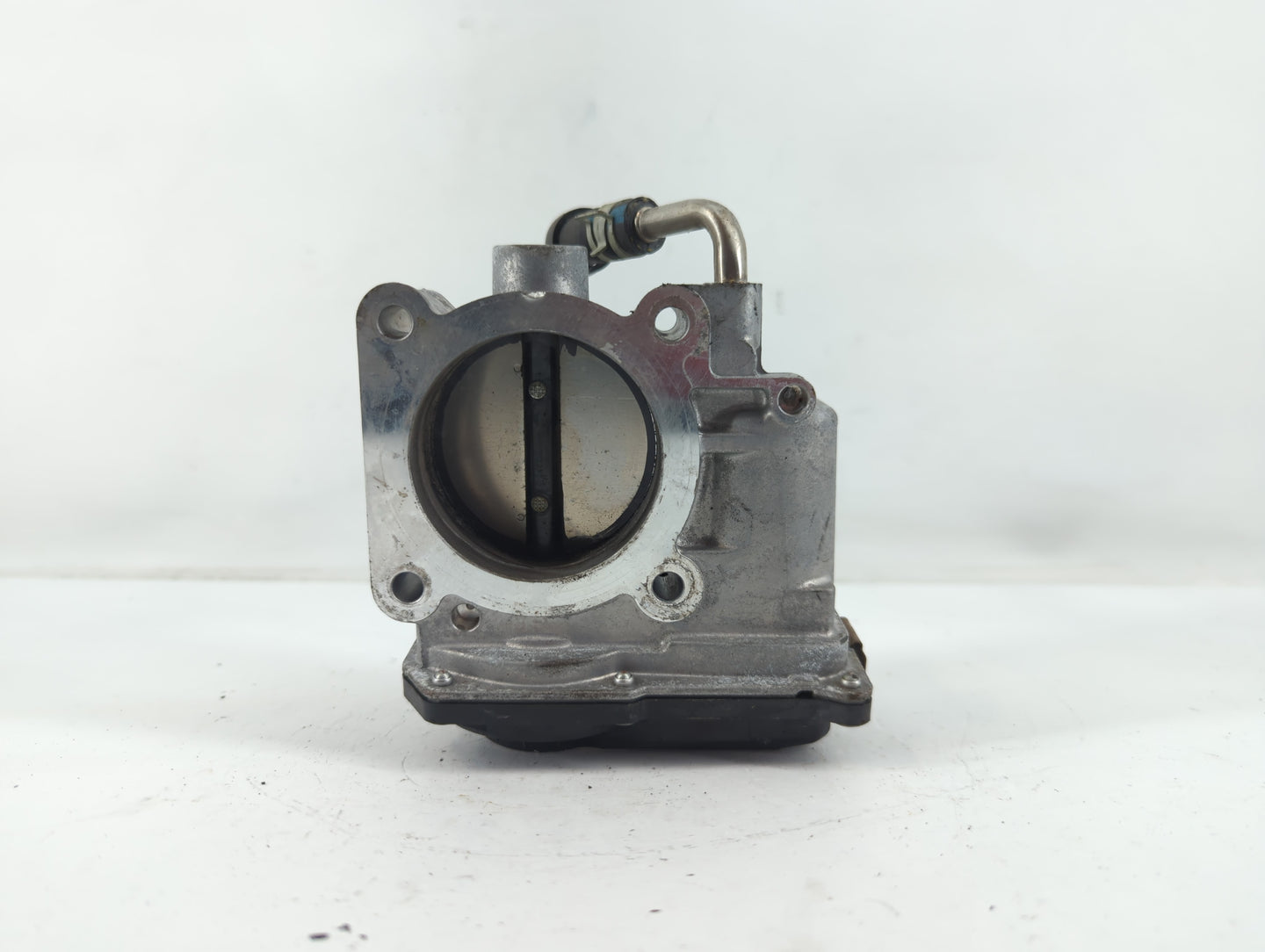 2018-2022 Nissan Rogue Sport Throttle Body P/N:4BA60-01 F Fits Fits 2018 2019 2020 2021 2022 OEM Used Auto Parts - Oemusedautoparts1.com