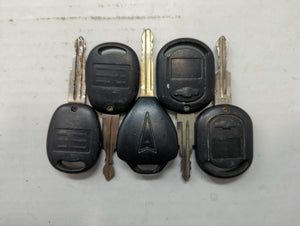 Lot of 5 Chevrolet Keyless Entry Remote Fob MIXED FCC IDS MIXED PART