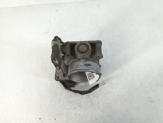 2007-2013 Nissan Altima Throttle Body P/N:RME60-15 Fits Fits 2007 2008 2009 2010 2011 2012 2013 OEM Used Auto Parts