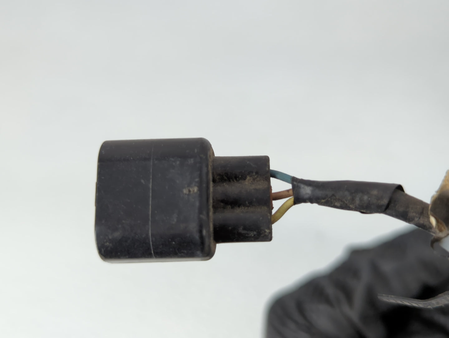 2006-2009 Pontiac Solstice Side Mirror Replacement Driver Left View Door Mirror Fits Fits 2006 2007 2008 2009 OEM Used Auto Parts - Oemusedautoparts1.com