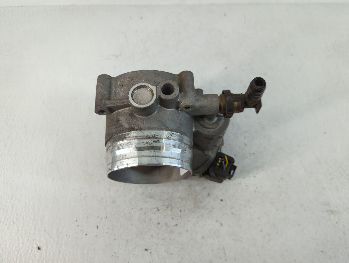 2011-2015 Bmw 335i Throttle Body P/N:A2C53356724 1354 7597871-01 Fits Fits 2010 2011 2012 2013 2014 2015 2016 2017 2018 2019 2020 OEM Used Auto Parts - Oemusedautoparts1.com