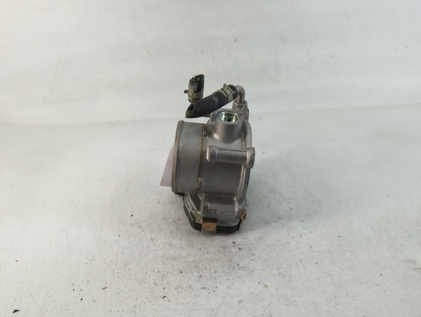 2020-2022 Nissan Sentra Throttle Body P/N:6LA60-01 A Fits Fits 2020 2021 2022 OEM Used Auto Parts - Oemusedautoparts1.com