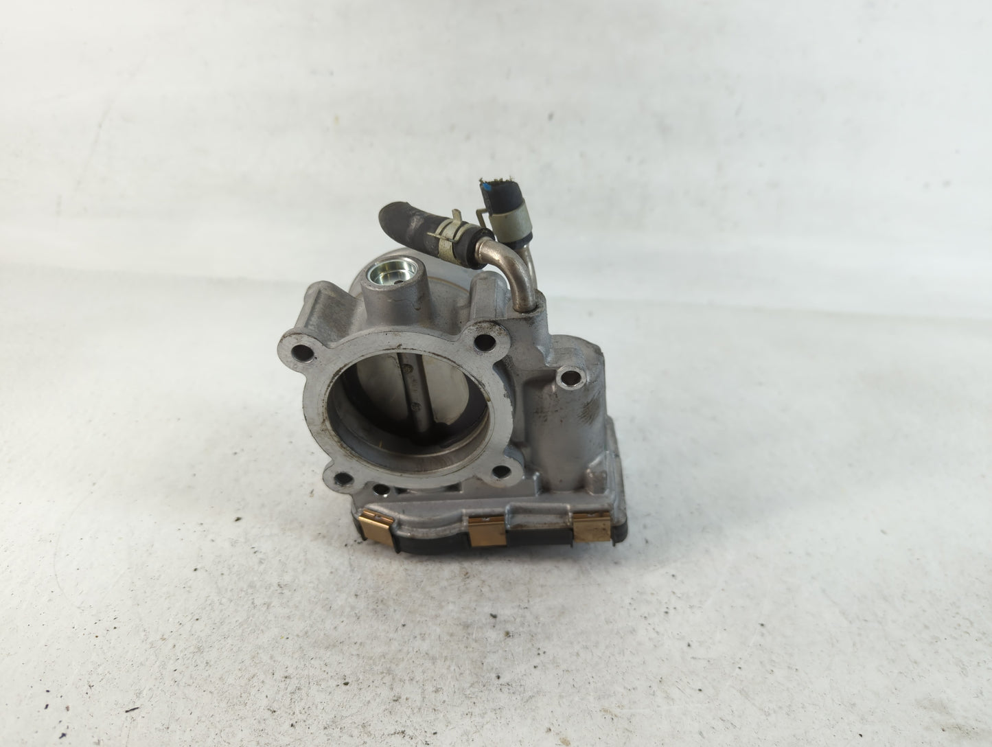 2020-2022 Nissan Sentra Throttle Body P/N:6LA60-01 A Fits Fits 2020 2021 2022 OEM Used Auto Parts - Oemusedautoparts1.com