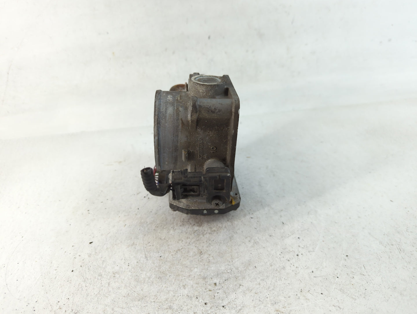 2012 Honda Crosstour Throttle Body Fits Fits 2009 2010 2011 2013 2014 2015 2016 2017 OEM Used Auto Parts - Oemusedautoparts1.com