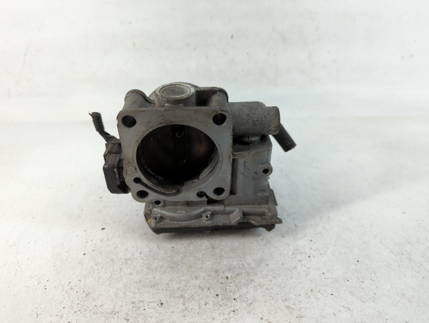 2012 Honda Crosstour Throttle Body Fits Fits 2009 2010 2011 2013 2014 2015 2016 2017 OEM Used Auto Parts - Oemusedautoparts1.com
