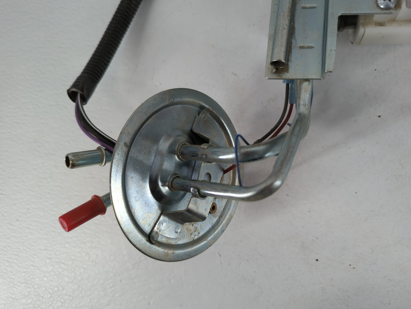 1992 Ford F-150 Electrical Gas Fuel Pump Assembly - Oemusedautoparts1.com